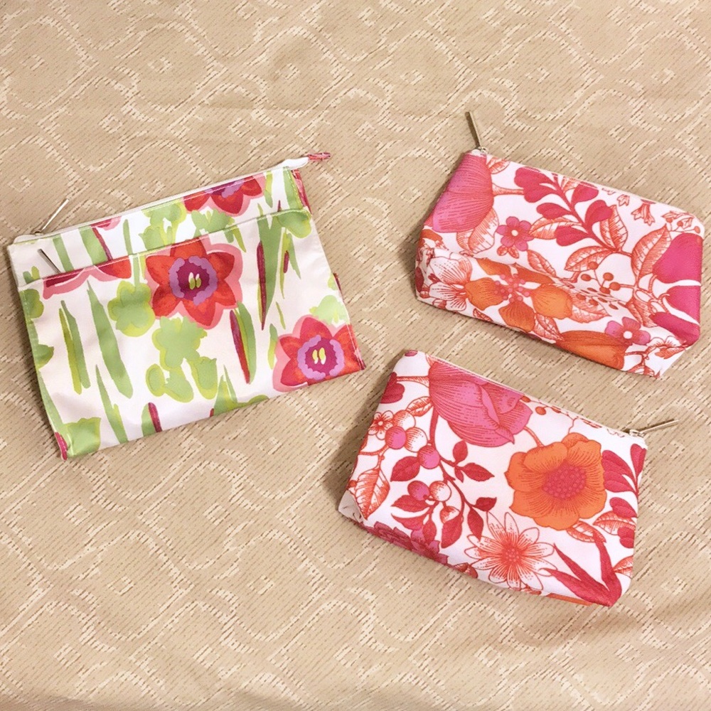 NWOT Clinique Makeup Bags Bundle of 3